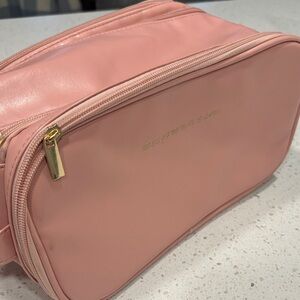 Chic Pink Cosmetic Bag with Gold Accents